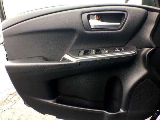 2017 Toyota Camry LE 4Dr Sedan